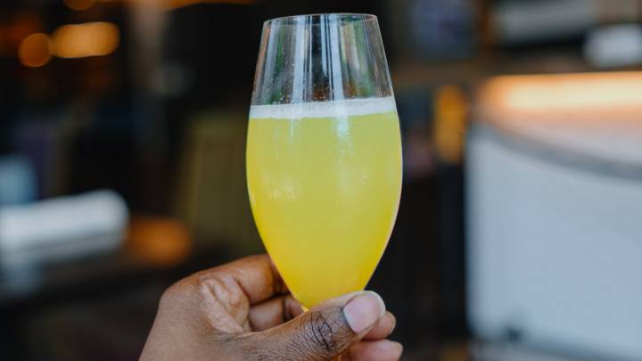 You Couldn't Sip A Mimosa At Brunch In NYC Until 2016. Here's Why