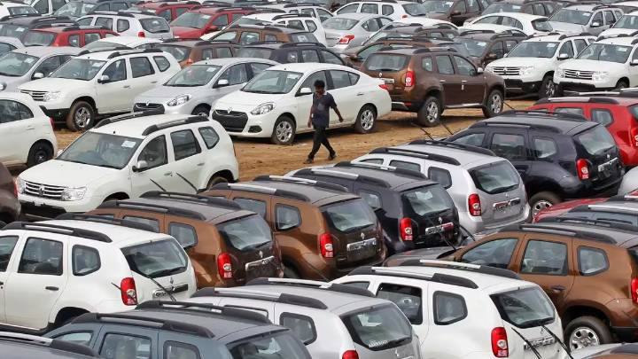 GST cut, festive deals set to push H1 car sales past 2 million
