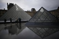 The Louvre invited a former thief for a podcast. He warned of a security breach