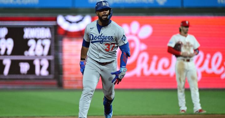 NLDS: Phillies drop Game 1 to Dodgers with Teoscar Hernández's late homer