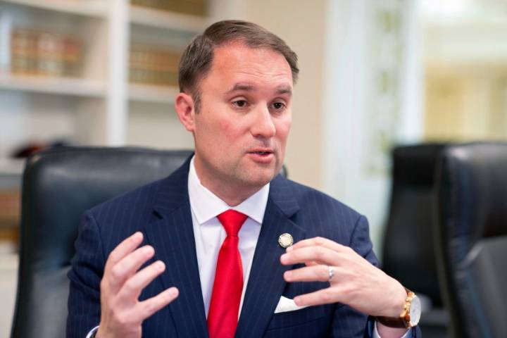 Democrat in Virginia attorney general race apologizes for 2022 texts depicting political violence