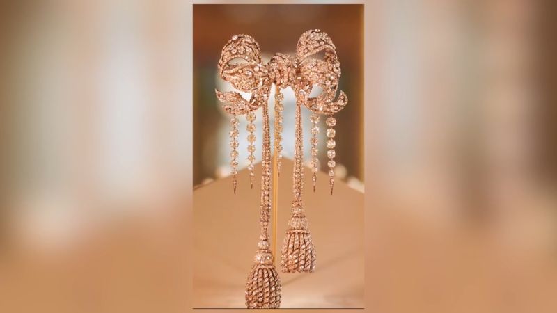 Experto habla sobre cómo las joyas robadas del Louvre pueden ser vendidas