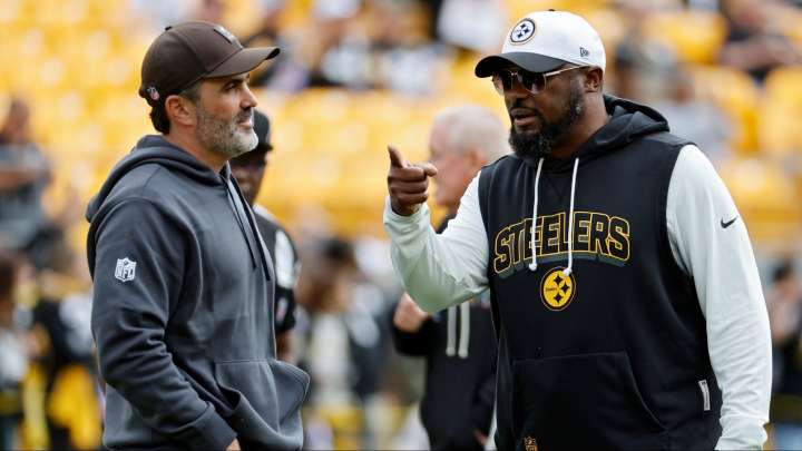 Kevin Stefanski responds as Mike Tomlin roasts Browns over Joe Flacco trade before storming out of interview