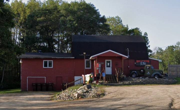 Beloved dog dies in fire at rural Minnesota bar