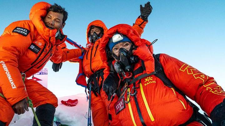 Carlos Soria, con 86 años en un 'ochomil'. Así hizo cima en el Manaslu