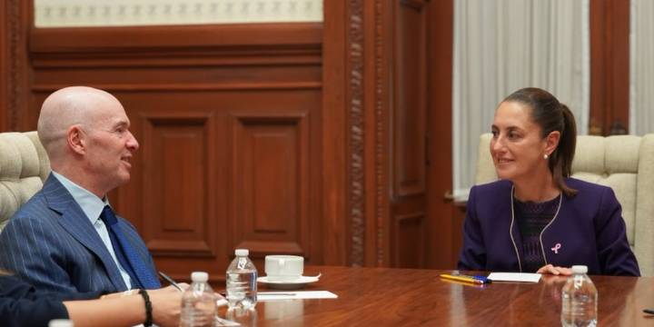 Sheinbaum se reúne con el empresario Ben Horowitz en Palacio Nacional, dialogan sobre desarrollo de la IA