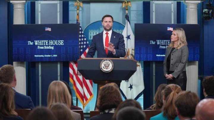 White House embraces government shutdown