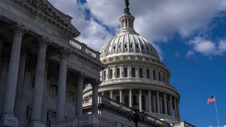 Government shutdown enters fifth day as Democrats and Republicans remain at an impasse