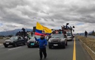 Vías de tres provincias de Ecuador bloqueadas en día 16 de protestas