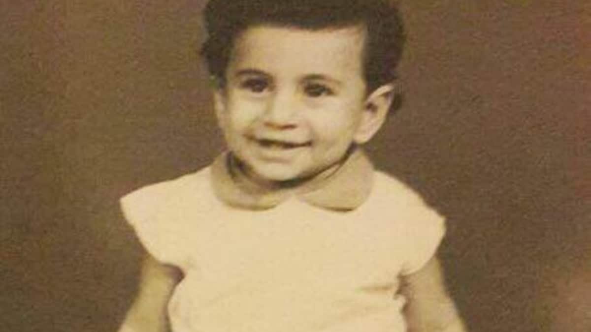 He Was A Waiter At The Taj Mahal Palace, Earned Rs 105 Monthly, Years Later He Gave Superhit Films With SRK, Aamir Khan & Sanjay Dutt