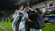 Argentina vence a Italia y se consolida como líder del grupo D