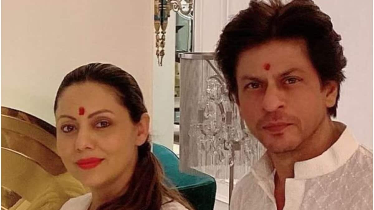 SRK’s rare post on Diwali: ‘May Goddess Lakshmi ji bless you’