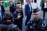 Sarkozy rumbo a la cárcel de La Santé