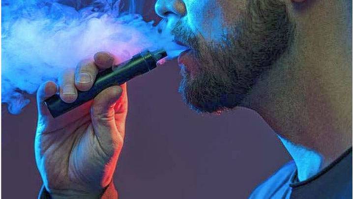 Santa Fe dio media sanción a la ley que regula el vapeo y los cigarrillos electrónicos