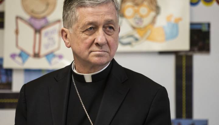 Sen. Durbin rejects award from Chicago Archdiocese following backlash, archbishop says