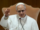 El papa León XIV revierte reformas financieras de Francisco y reequilibra el poder en el Vaticano