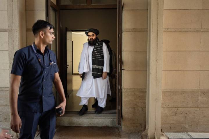 India Warily Welcomes the Taliban