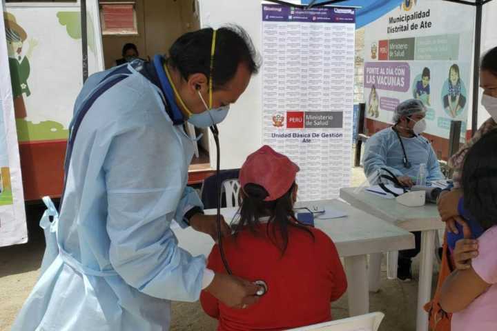 Perú destaca como modelo regional en la lucha contra la tuberculosis, según la OPS