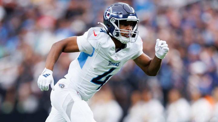 NFL news roundup: Titans releasing WR Tyler Lockett; Buccaneers' Haason Reddick to have MRI