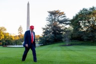 Trump dials back public schedule as government shutdown rolls on