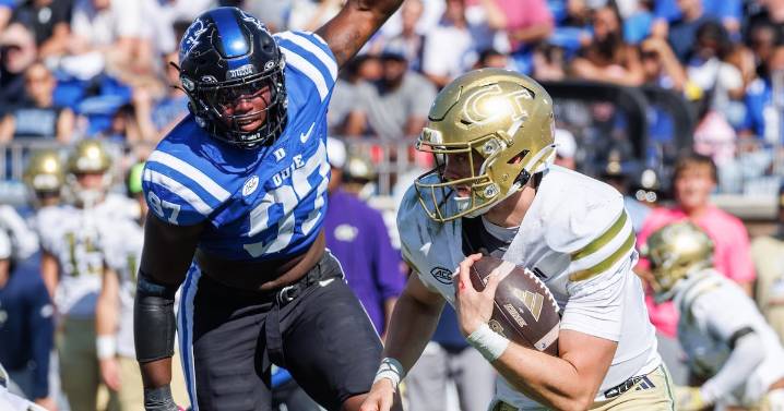 Fumble return and late offense lead No. 12 Georgia Tech past Duke 27
