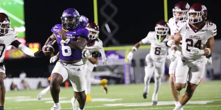 Allen’s 3 rushing touchdowns lead North Alabama to 35-14 win over Eastern Kentucky