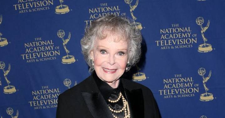 Muere la actriz June Lockhart a los 100 años