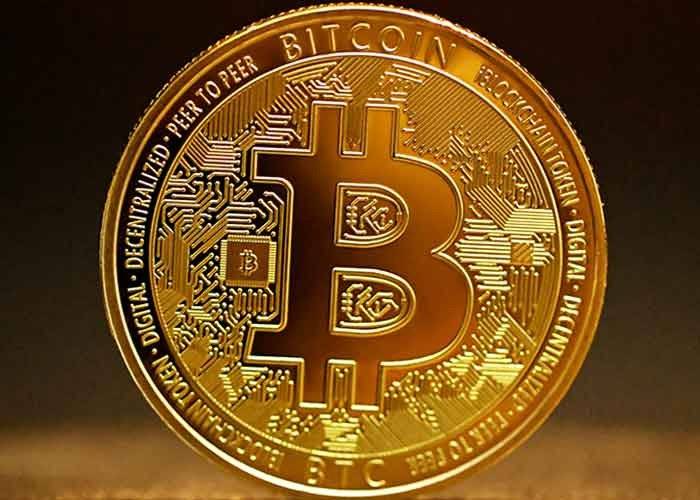 Bitcoin touches record high crossing $125,000