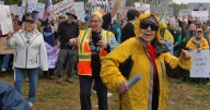NO KINGS 2: Thousands gather in TC to rally and march