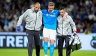 ¿Lesionado por tirar un penal? Kevin De Bruyne sale del campo tras ejecutar la pena máxima