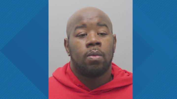 Father taken into custody after video showed him telling daughter to attack girl on school bus