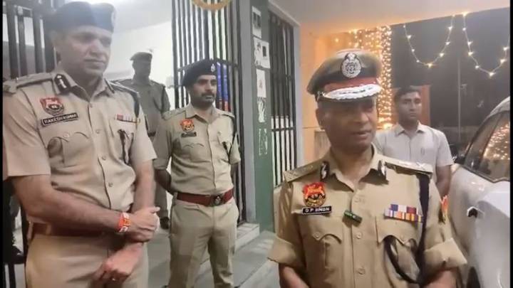 Haryana DGP O P Singh conducts night patrol, instructs SPs and CPs to follow suit