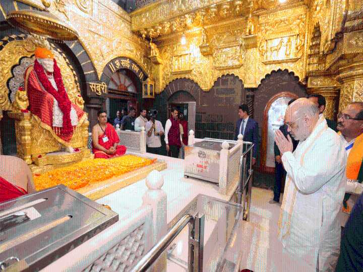 Maharashtra: Amit Shah offers prayers at Sai Baba temple in Shird