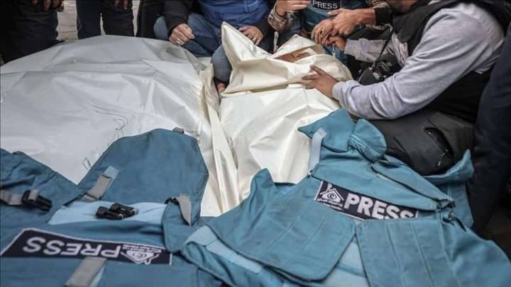 Two medics killed daily, one journalist every three days: Gaza health ministry