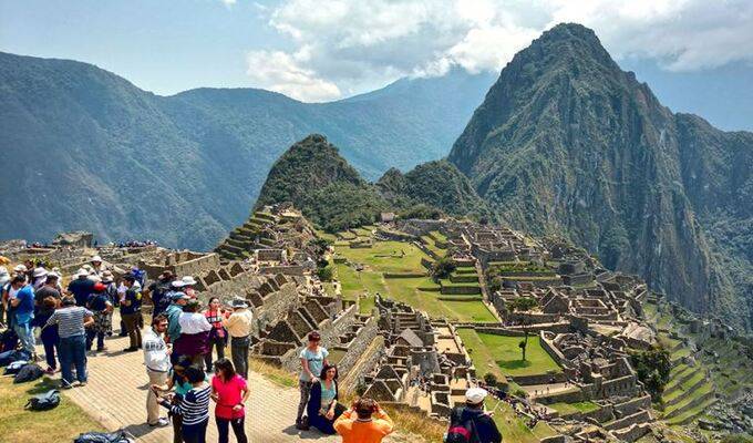Gobernador regional del Cusco demanda al Mincul y exige control total sobre Machu Picchu