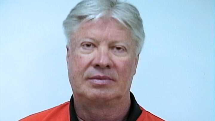 Robert Morris Going to Jail After Pleading Guilty to Child Sex Abuse Charges