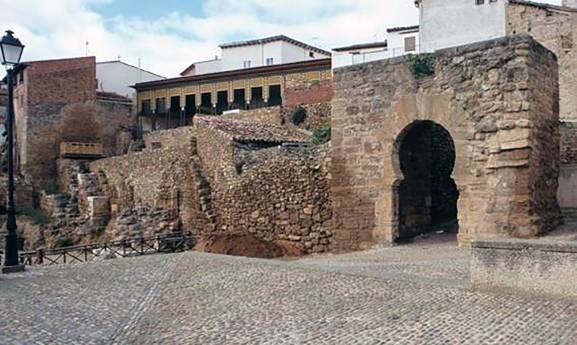 Una obra en el Barrio Moro de Ágreda saca a la luz la herencia alfarera morisca