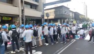 Mineros informales protestas en Av. Abancay exigiendo al Congreso ampliar el Reinfo