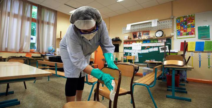 Suspenden clases en primaria por virus