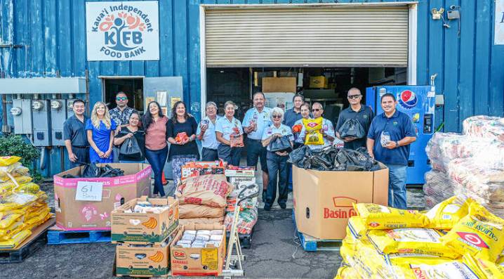 Kauai Independent Food Bank helps feed federal workers’ families