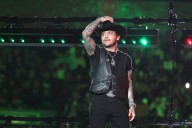 Christian Nodal asegura que hablar mal de él genera dinero a la gente