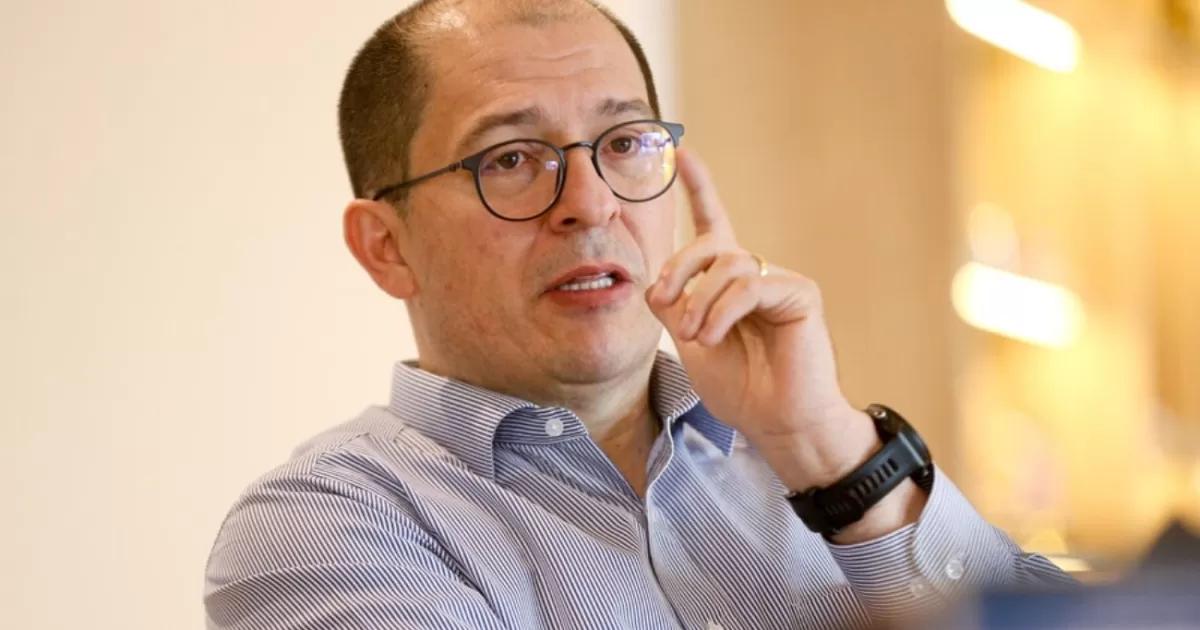 Francisco Barbosa explicó por qué retiró su precandidatura presidencial: “No tengo garantías”