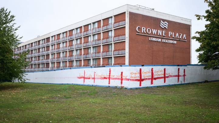 Home Office could house migrants in 'Portakabins' in bid to close asylum hotels