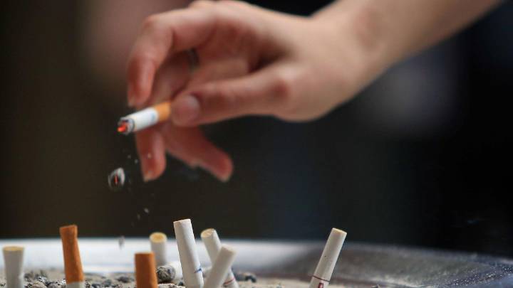 Filtros ‘biodegradables’ de cigarrillos: la falsa promesa verde de las tabacaleras