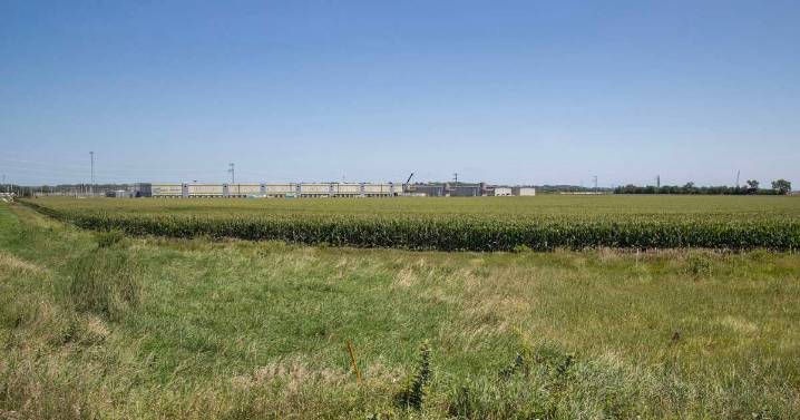 Fairfax Council tables reading of ordinance to allow power plant construction