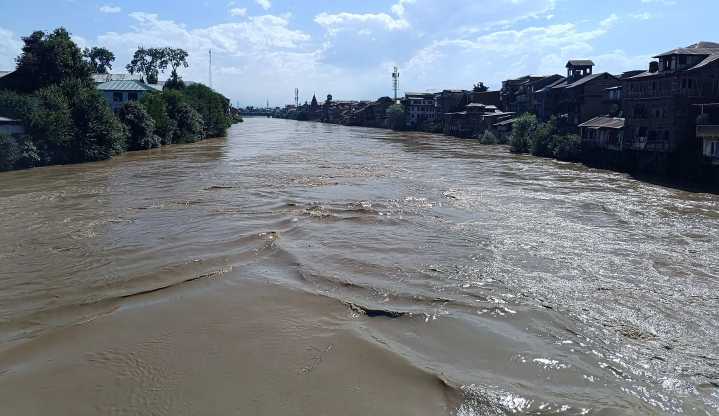 Decade on, Govt admits delay in Jhelum flood mitigation project phase II