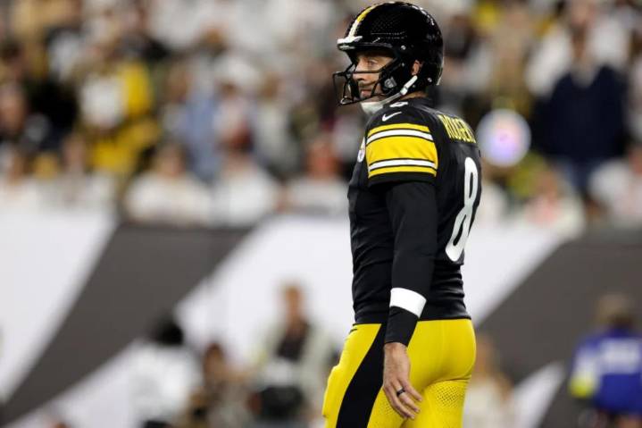 Aaron Rodgers wants to retire with Packers once career ends