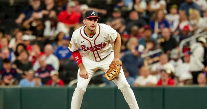 Braves' Allen, Olson join McEachern alum Scott as Gold Glove finalists