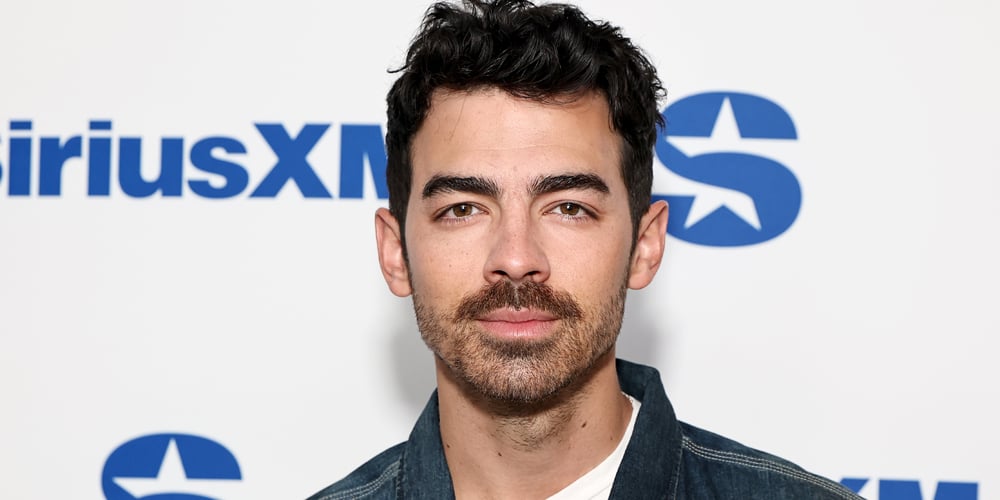 Joe Jonas Amusingly Reacts to Backlash After MLB World Series Game Performance | Baseball, Joe Jonas, Kevin Jonas, MLB, Nick Jonas