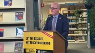 Alberta Teachers' Association wants more than 5,000 new teachers to meet class